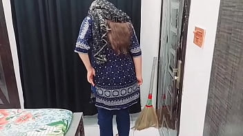 Desi maid fucked and sucked by boss with clear urdu voice talk